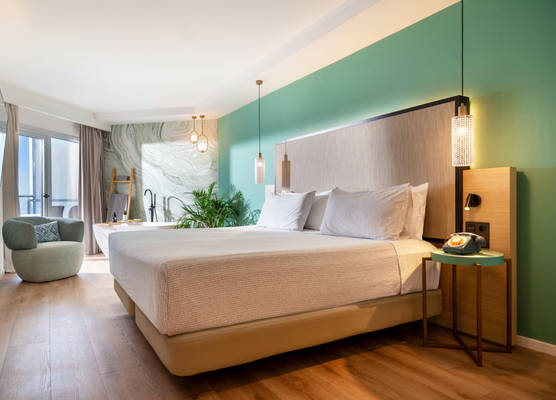 INNSiDE by Meliá Alicante Porta Maris 1