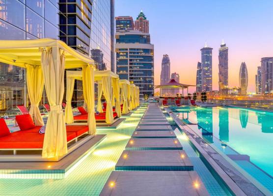 Canal Central Hotel Business Bay 1