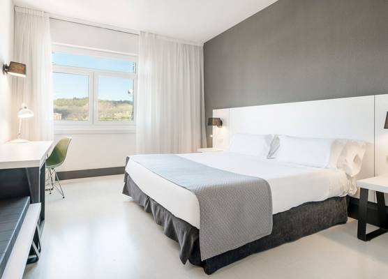 Hotel Ilunion Bilbao 1