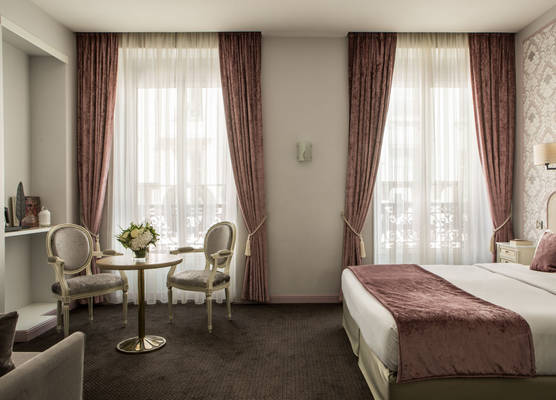 Hôtel Saint-Pétersbourg Opéra & Spa 1