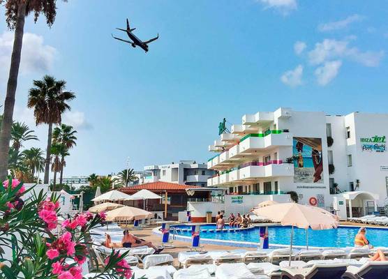 Apartamentos Jet - Adults Only 1