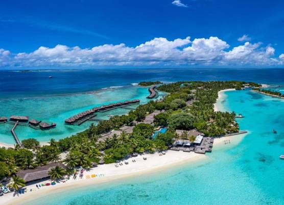Sheraton Maldives Full Moon Resort & Spa 1