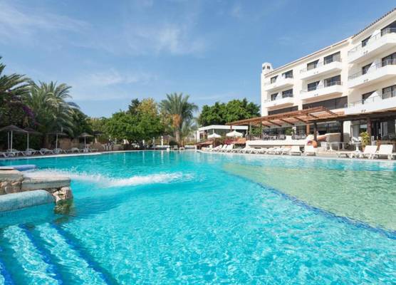 Paphos Gardens Holiday Resort 1