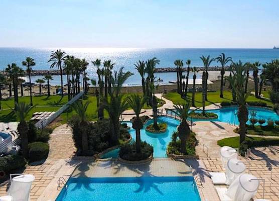 Sandy Beach Hotel & Spa 1
