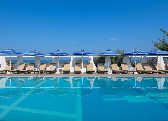 Nirvana Beach Hotel 1
