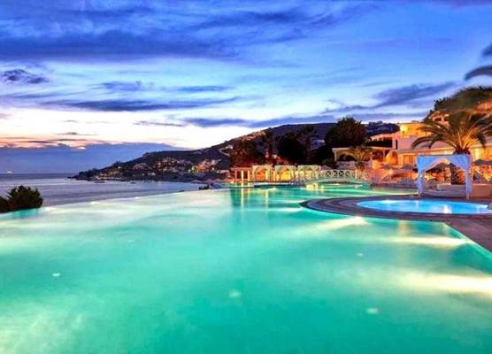 Saint John Hotel Villas & Spa 1