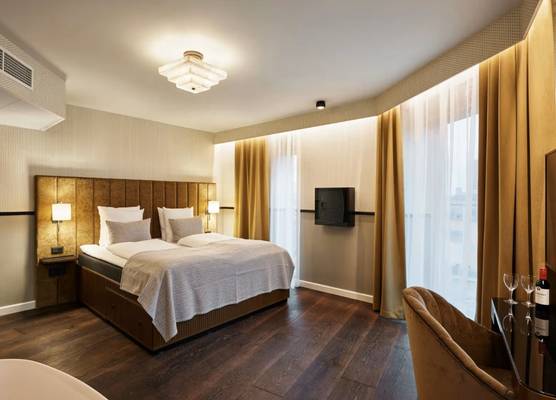 WIDE Hotel 1