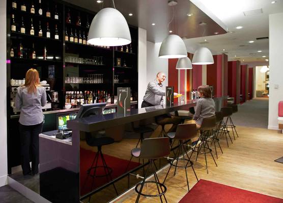Mercure Cholet Centre 1