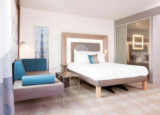 Novotel Paris Stade Basilique 1