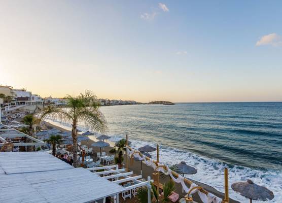Kahlua Sea View Suites - Adults Only 1