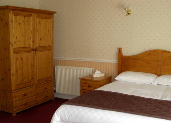Sure Hotel by Best Western Reading 1