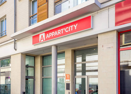Appart'City Confort Paris Clichy - Mairie 1