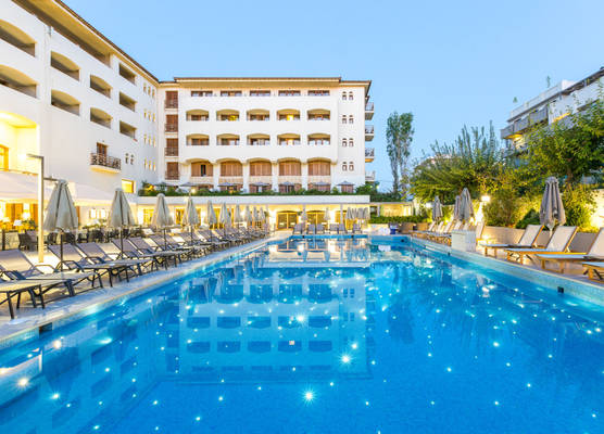 Theartemis Palace 1