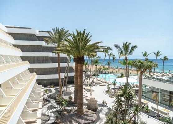 Plus Fariones Suite Hotel 1