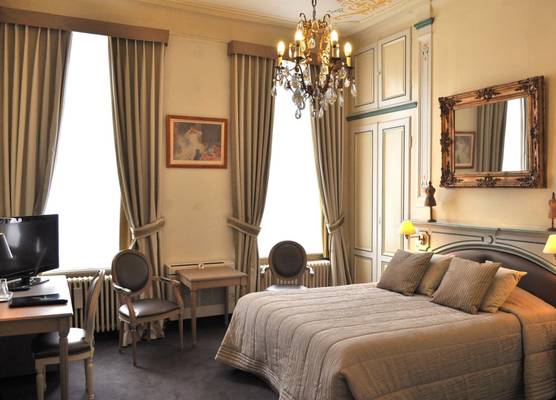 Hotel Jan Brito 1