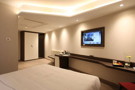 DoubleTree by Hilton Yerevan City Centre 1