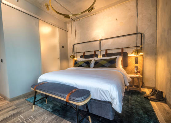 Four Elements Hotel 1
