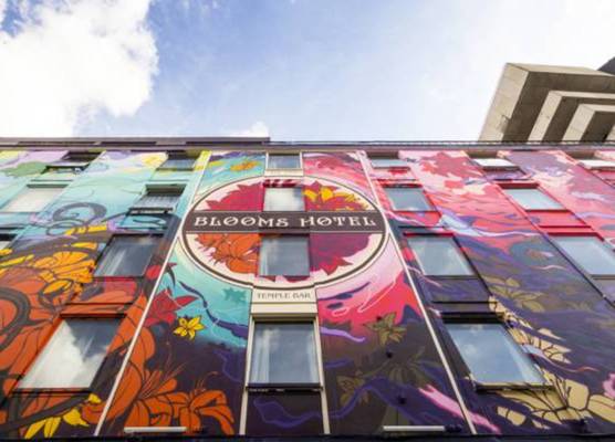 Blooms Hotel 1