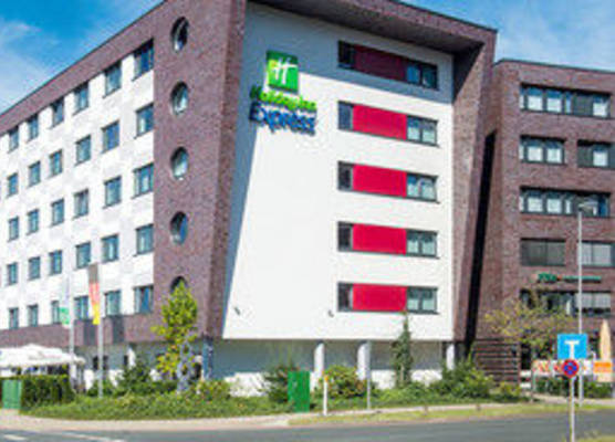 Holiday Inn Express BREMEN AIRPORT by IHG 1