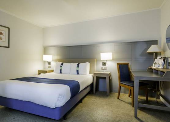 Holiday Inn MILTON KEYNES - CENTRAL by IHG 1
