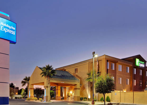 Holiday Inn Express LAS VEGAS-NELLIS by IHG 1