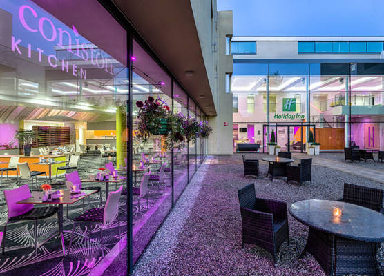 Holiday Inn SITTINGBOURNE by IHG 1