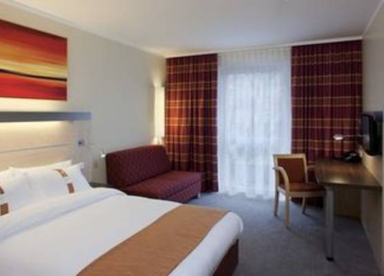 Holiday Inn Express GUETERSLOH by IHG 1
