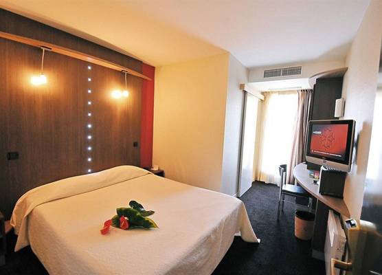 Mercure Castres L'Occitan 1