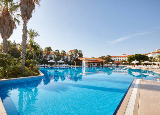 PortAventura Hotel El Paso - Includes unlimited access to PortAventura Park & 1 access to Ferrari Land 1