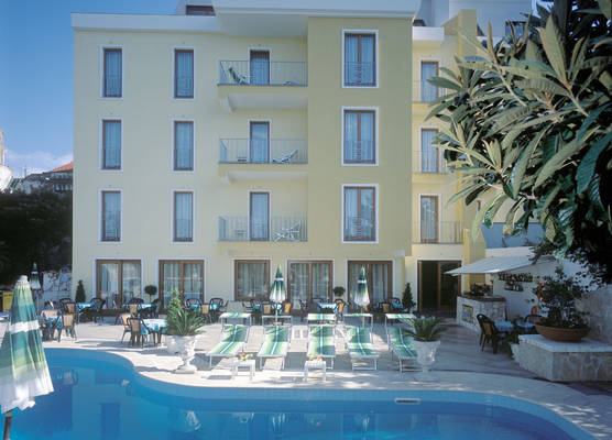 Hotel Albatros 1