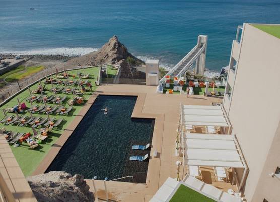 Riviera Vista 1