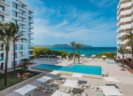 Iberostar Waves Cala Millor - Adults Only 1