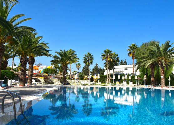 Golf Residence- Families and Couples Only 1