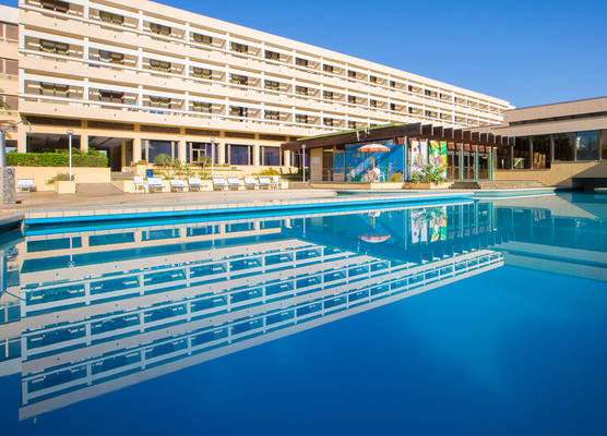 MClub Lipari 1