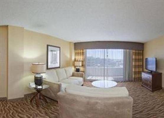 Crowne Plaza DALLAS DOWNTOWN by IHG 1