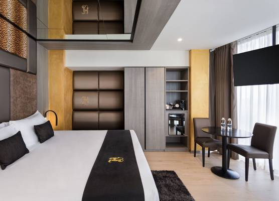 Hugo's Boutique Hotel - Adults Only 1