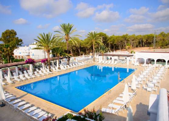 Cala Llenya Resort Ibiza 1