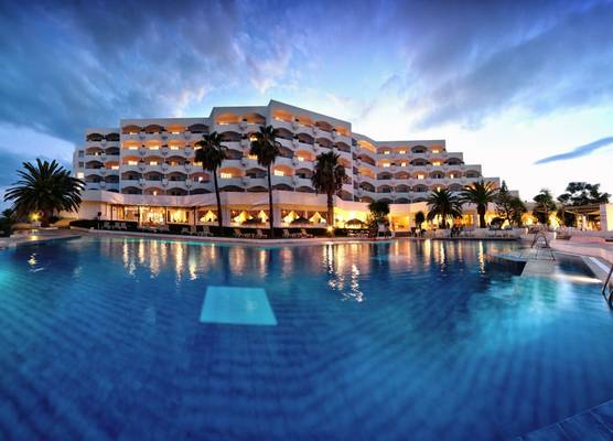 Golden Tulip President 1