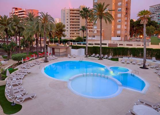 Port Alicante City & Beach 1