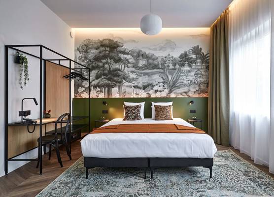 Urban Yard Hotel 1