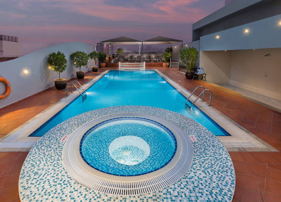 Savoy Crest Hotel Apartments 1
