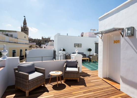 Basic Hotel Sevilla Catedral 1