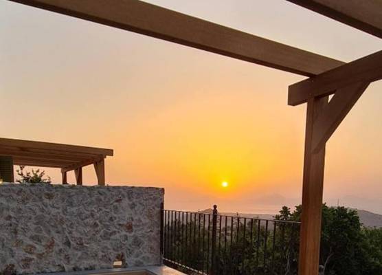 Villa Rosa - Luxury Villas with Panoramic Views 1