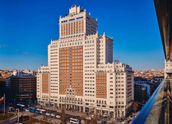 Riu Plaza España 1