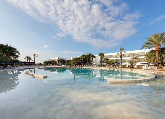 Grand Palladium Select Palace Ibiza 1