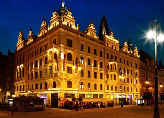 Hotel KINGS COURT 1