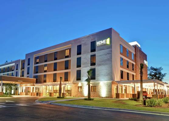 Home2 Suites By Hilton Beaufort 1
