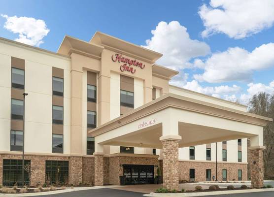 Hampton Inn Weston, WV 1