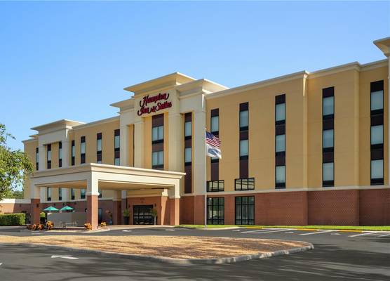Hampton Inn & Suites by Hilton Tampa Busch Gardens Area 1