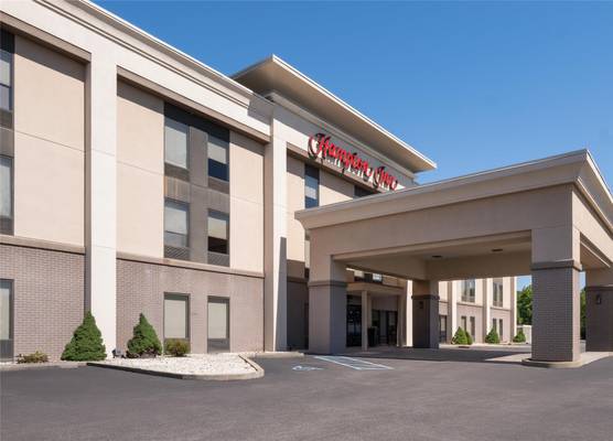 Hampton Inn Winfield Teays Valley 1